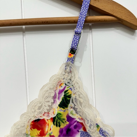 VTG Victoria's Secret Gold Label Satin Camisole Tank Top Cottagecore Floral - Picture 7 of 9